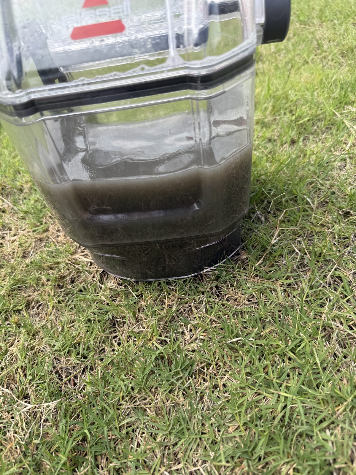 Water after seats cleaning Honda Accord